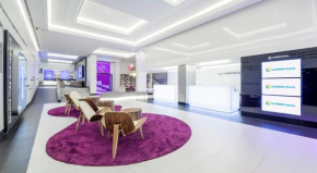 Гостиница Ilunion Suites Madrid  Мадрид